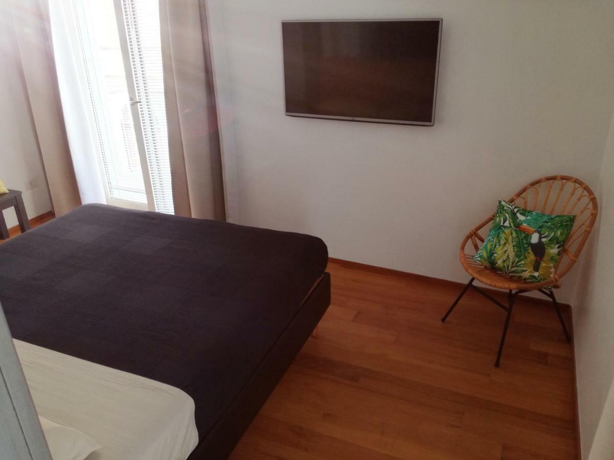 B&B Fabricanovantacinque Trani Eksteriør billede